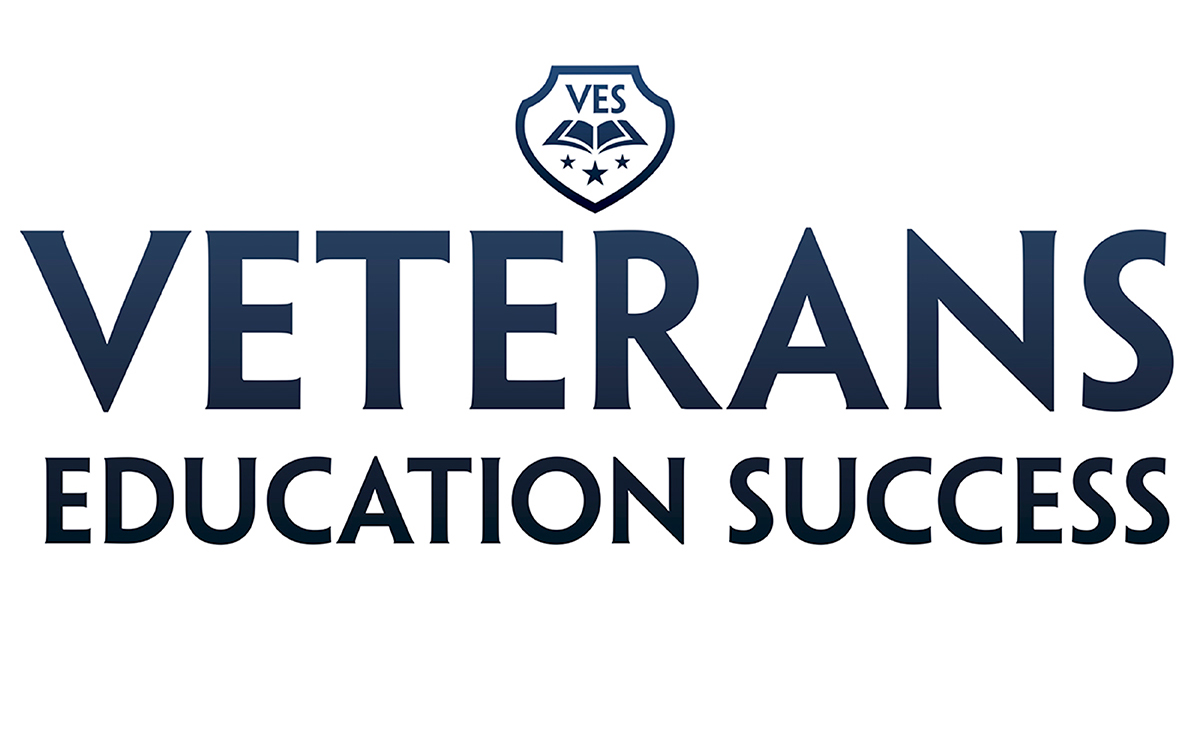 Education Logo Templates. Success logo vector. 7505023 Vector Art at  Vecteezy